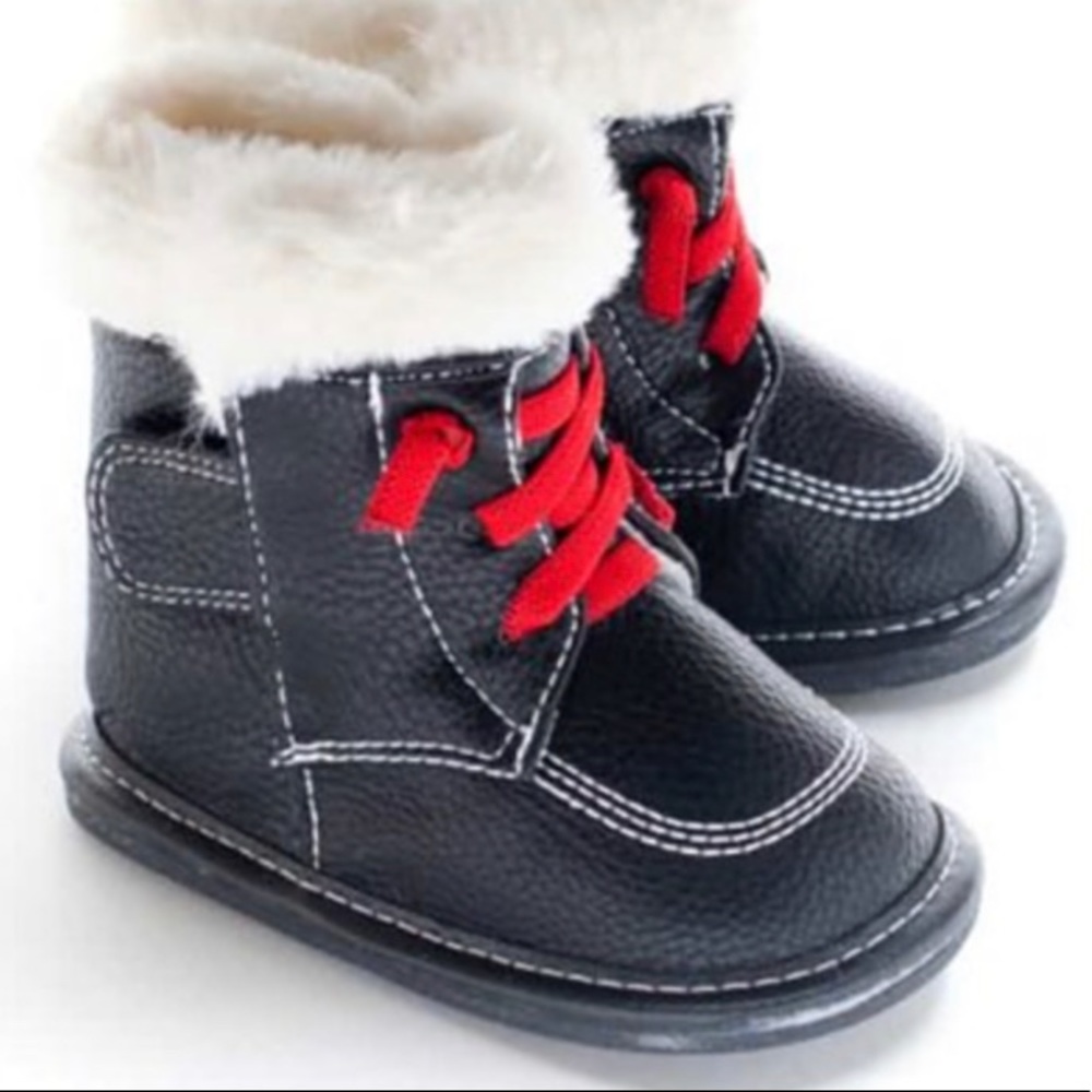 Toddler boots size 8.5-9